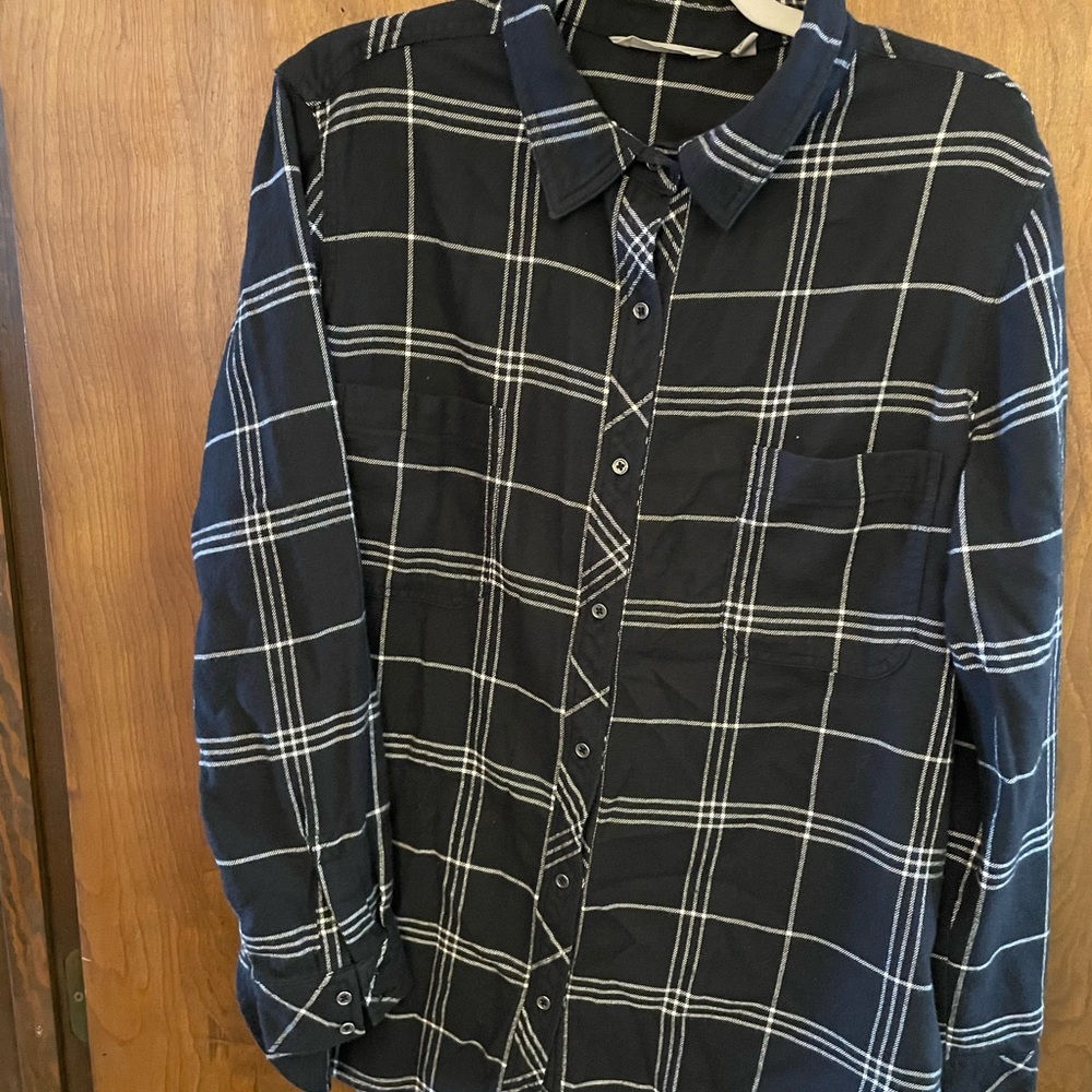 Comfy Athleta flannel shirt.